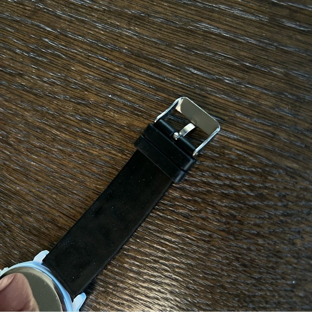 Cat watch, rubber black watch band. Gently used